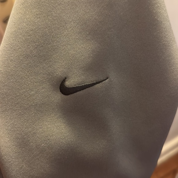 Nike Golf DRI-FIT Fleece Lined Quarter Zip - Picture 6 of 6